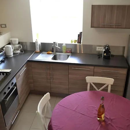 Casa di campagna Charmante Maison En Pierre Avec Vélos Et Jardin Privé En Charente - Fr-1-653-91 Coulonges (Charente)