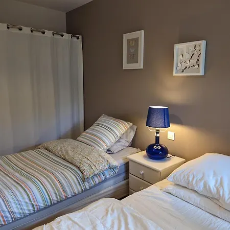 Charmante Maison En Pierre Avec Jardin Clos, Animaux Acceptes - Fr-1-653-91 *