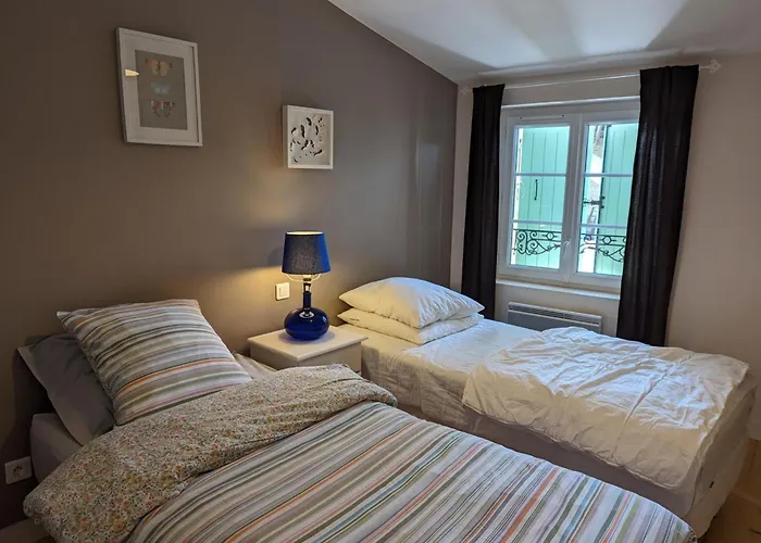 Charmante Maison En Pierre Avec Vélos Et Jardin Privé En Charente - Fr-1-653-91 Сasa de vacaciones